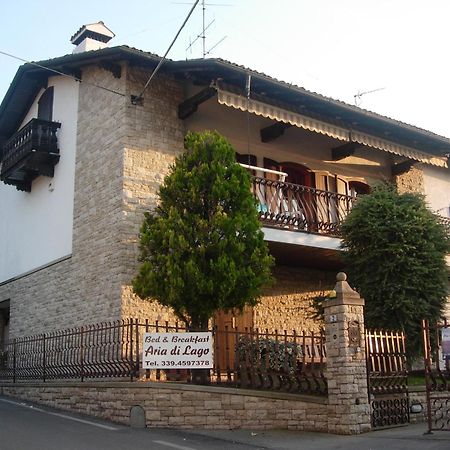 باراتِكو B&B Aria Di Lago المظهر الخارجي الصورة