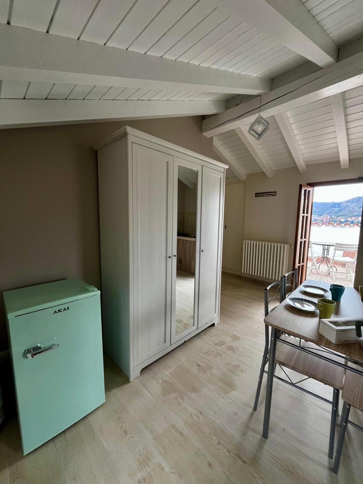 باراتِكو B&B Aria Di Lago المظهر الخارجي الصورة
