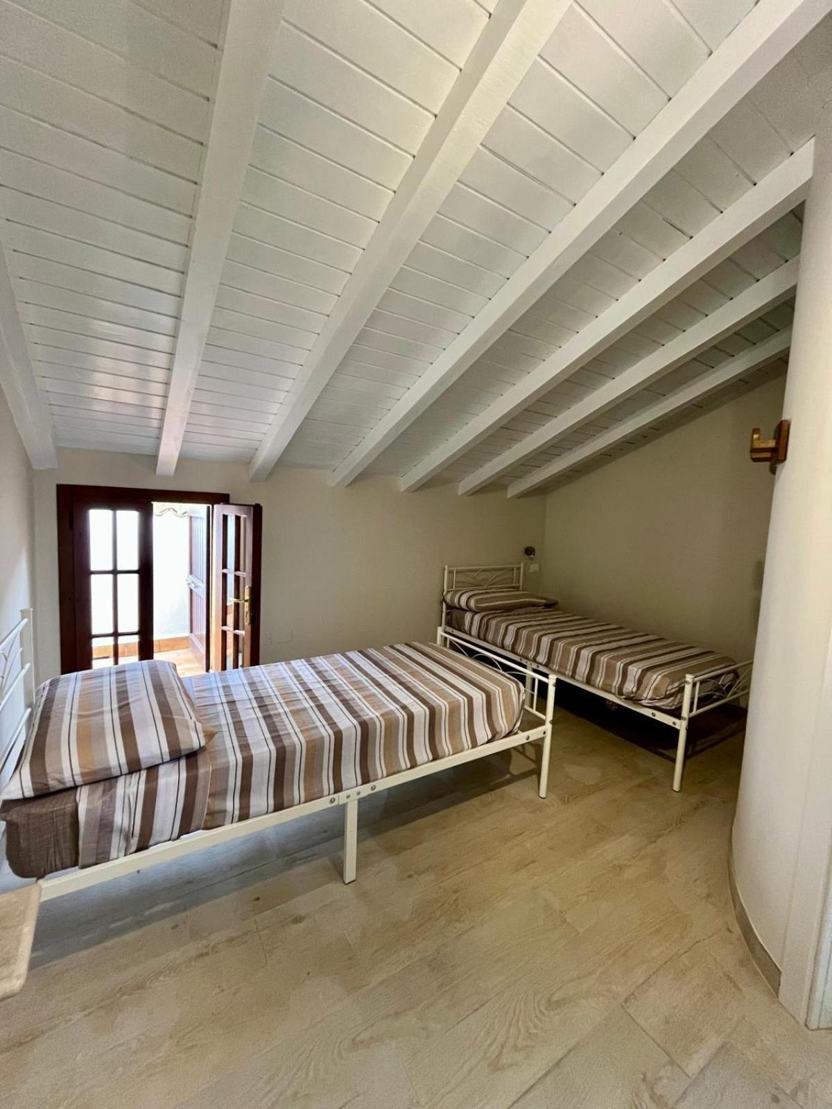 باراتِكو B&B Aria Di Lago المظهر الخارجي الصورة