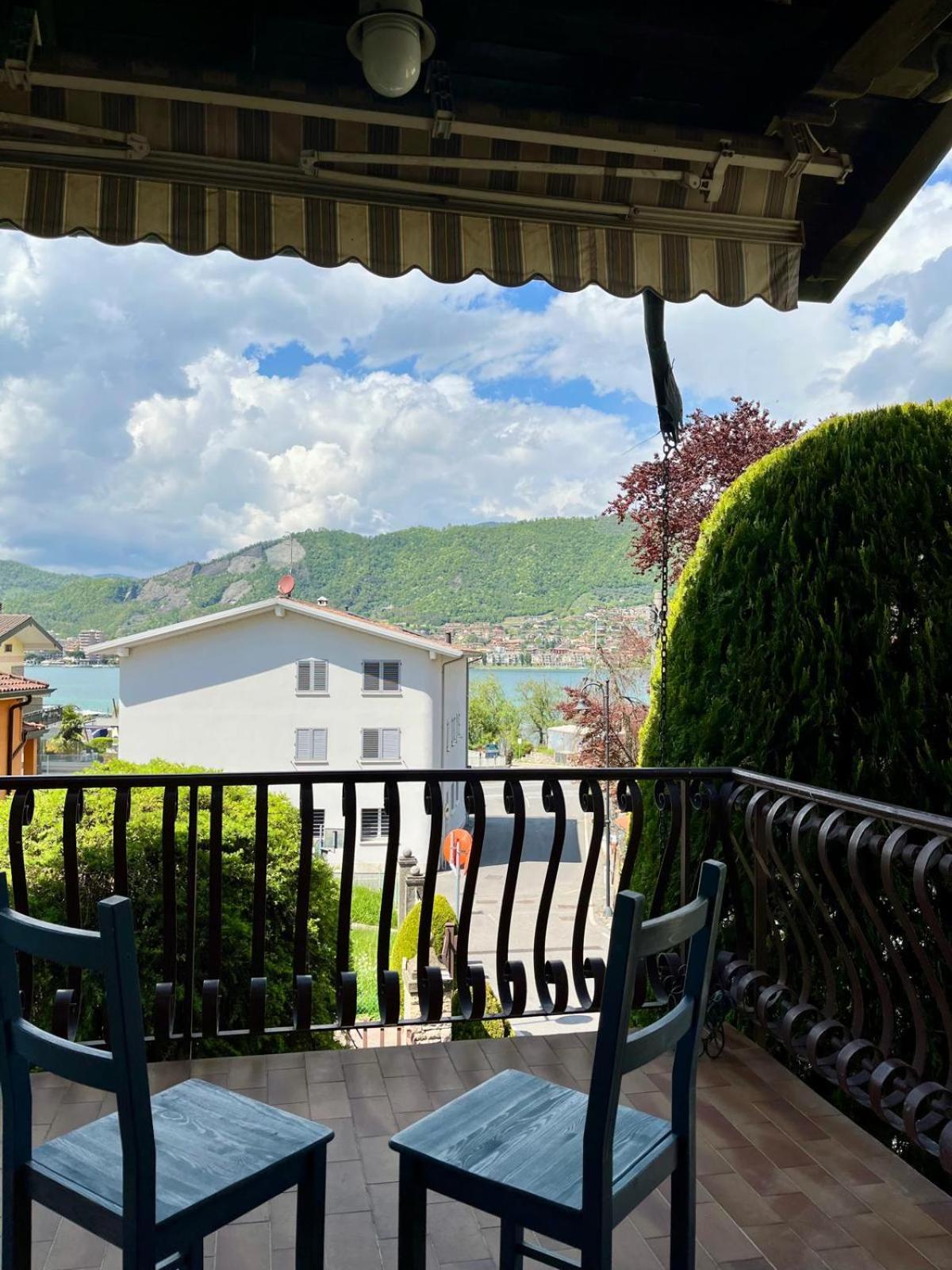 باراتِكو B&B Aria Di Lago المظهر الخارجي الصورة