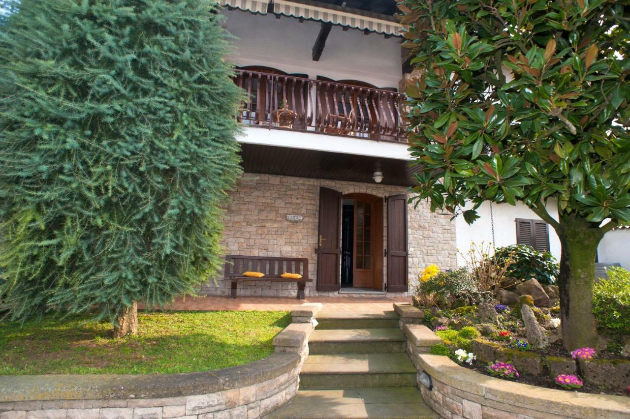 باراتِكو B&B Aria Di Lago المظهر الخارجي الصورة